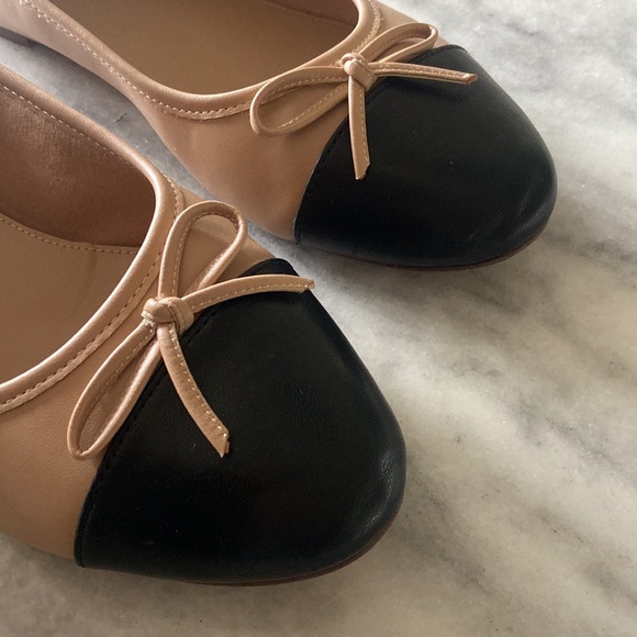 J. Crew cap toe flats size 8 - Picture 6 of 6